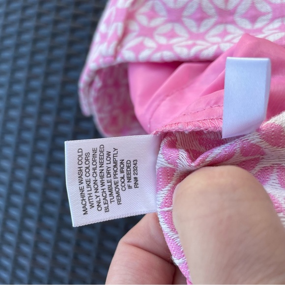 New York & Company 7th Avenue Suiting Pink Print Shorts Size 14 - Picture 6 of 7